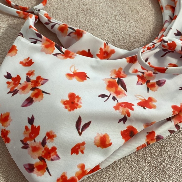 Floral bikini two piece - Picture 2 of 5